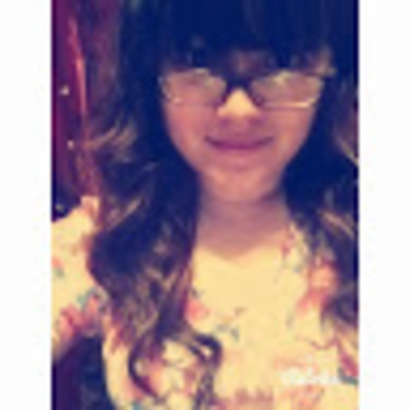 Meet your Posher, Crystal - Picture 1 of 1